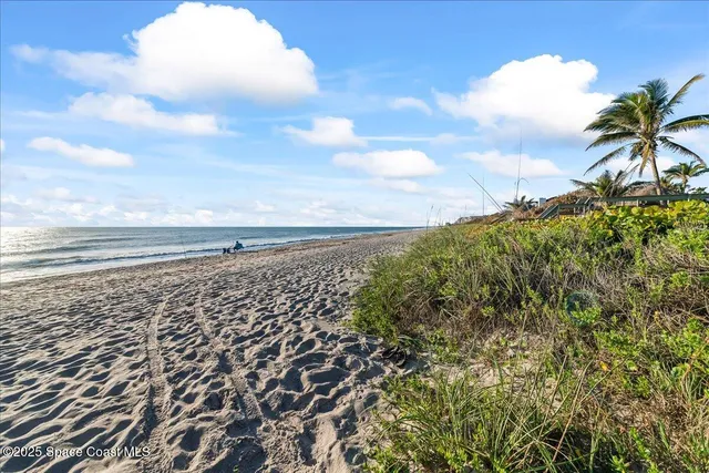 a view of an ocean beach