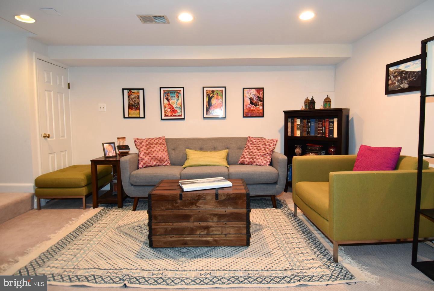 710 West View Terrace Alexandria, VA 22301 - Photo 44 of 58