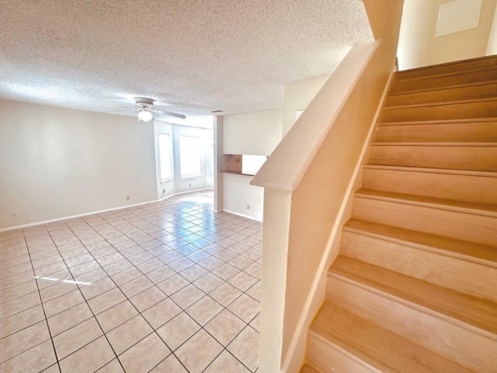 2004 Kirksey Drive, Unit D Austin, TX 78741 - Photo 8 of 20 a view of an entryway