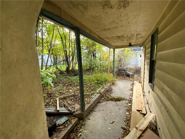 $10,000 | 213 Luella Avenue, Charleroi, PA 15022