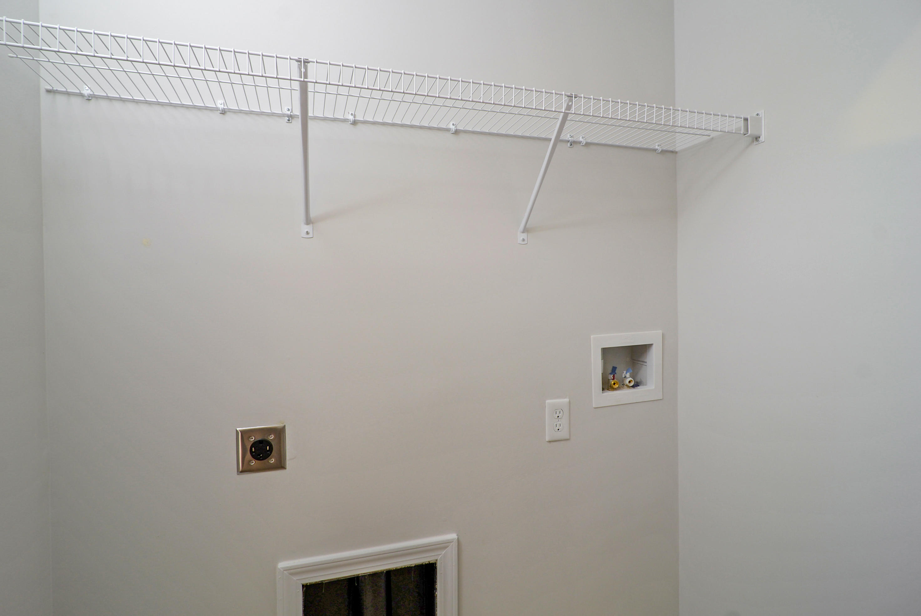 101 Alpine Road Summerville, SC 29485 - Photo 20 of 30 laundry_49122734697_o