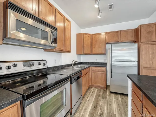 $1,800 | 10176 Park Meadows Drive, Unit 2217, Lone Tree, CO 80124