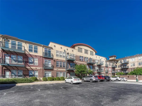 $1,800 | 10176 Park Meadows Drive, Unit 2217, Lone Tree, CO 80124