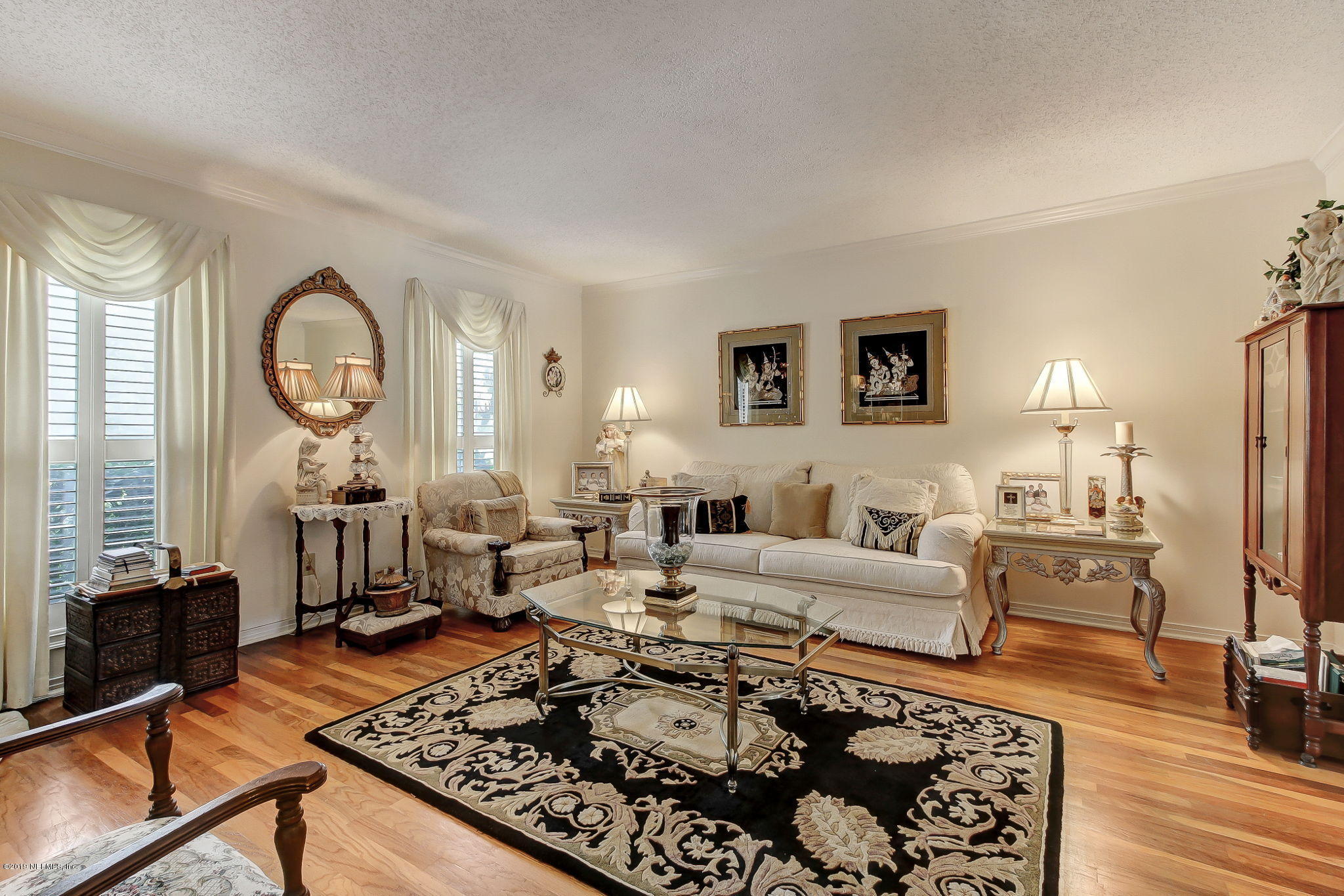 8487 Hollyridge Road Jacksonville, FL 32256 - Photo 10 of 88 Living Room