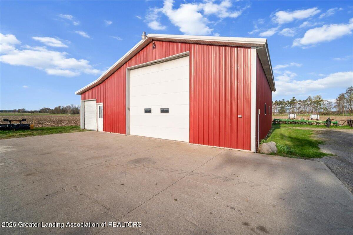 5120 West Humphrey Road Ithaca, MI 48847 - Photo 3 of 59 30-EXTERIOR 17
