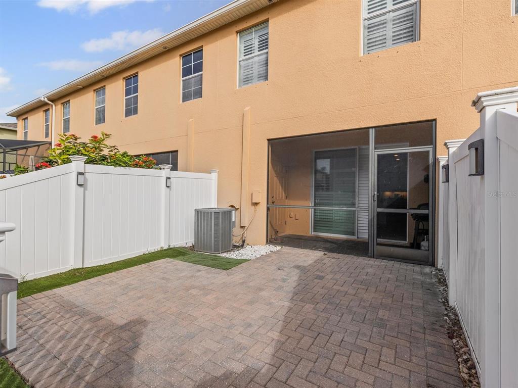 9588 Trumpet Vine Loop Trinity, FL 34655 - Photo 34 of 49