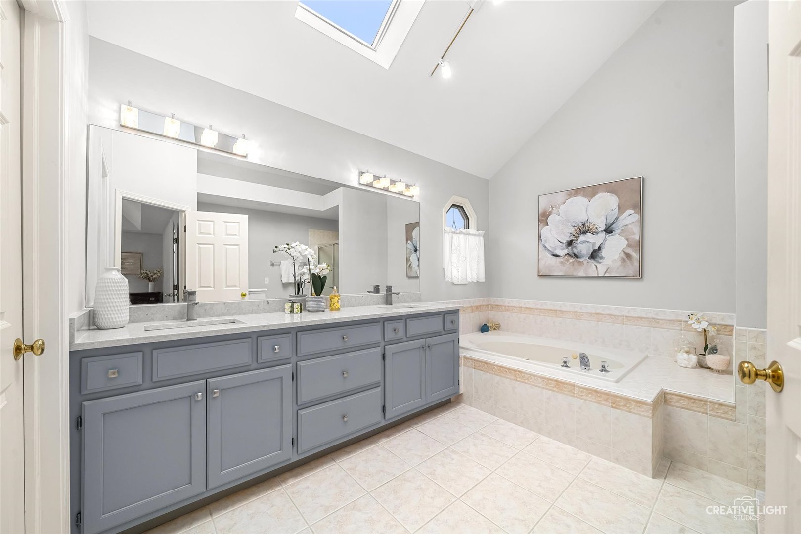 2311 Leverenz Road Naperville, IL 60564 - Photo 18 of 36