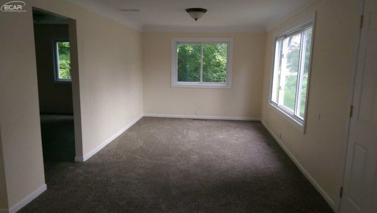 7083 West Vienna Road Clio, MI 48420 - Photo 3 of 12 21316915-2.JPG