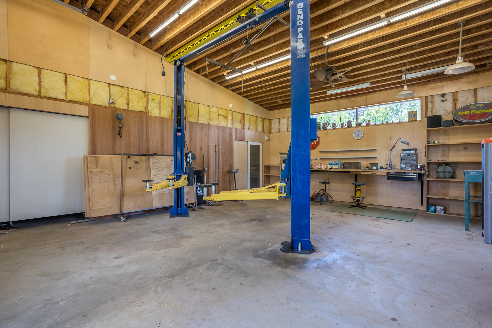 22437 Adobe Road Cottonwood, CA 96022 - Photo 20 of 28 97 shop