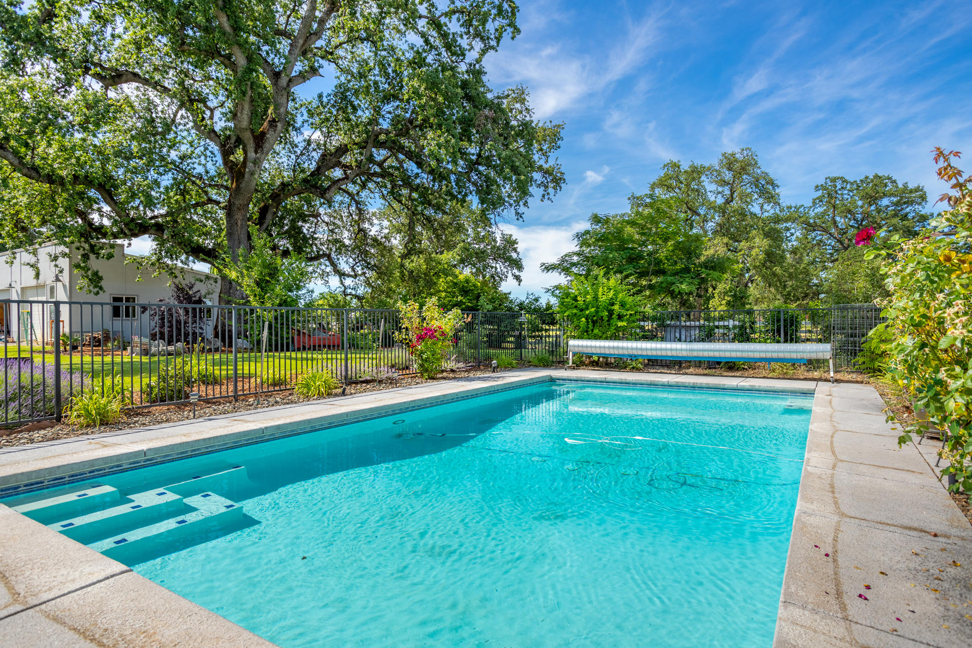 22437 Adobe Road Cottonwood, CA 96022 - Photo 3 of 28 68 pool