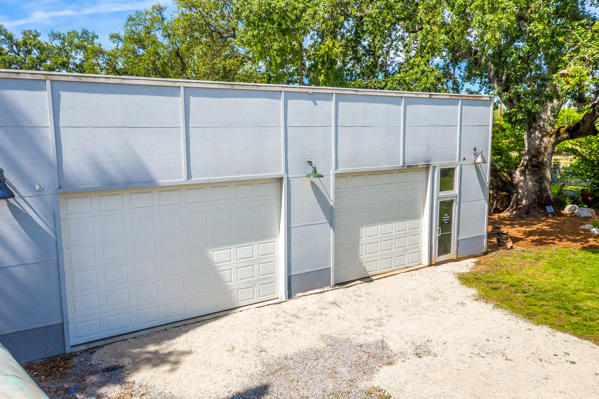 22437 Adobe Road Cottonwood, CA 96022 - Photo 4 of 28 aerial shop