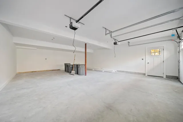 $724,900 | 80 Bypass 28, Derry, NH 03038