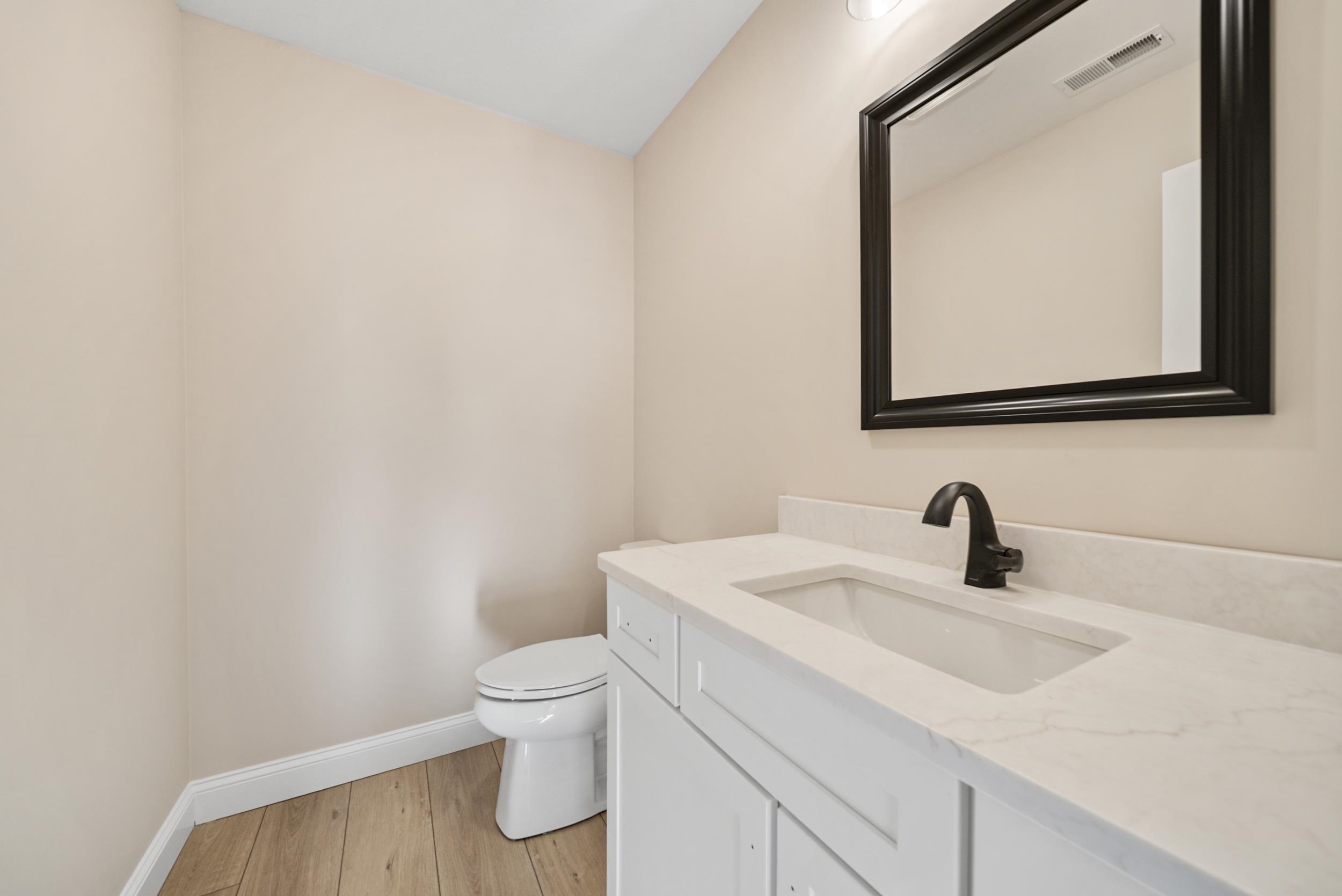 80 Bypass 28 Derry, NH 03038 - Photo 30 of 44