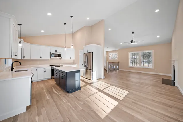 $724,800 | 80 Bypass 28, Derry, NH 03038