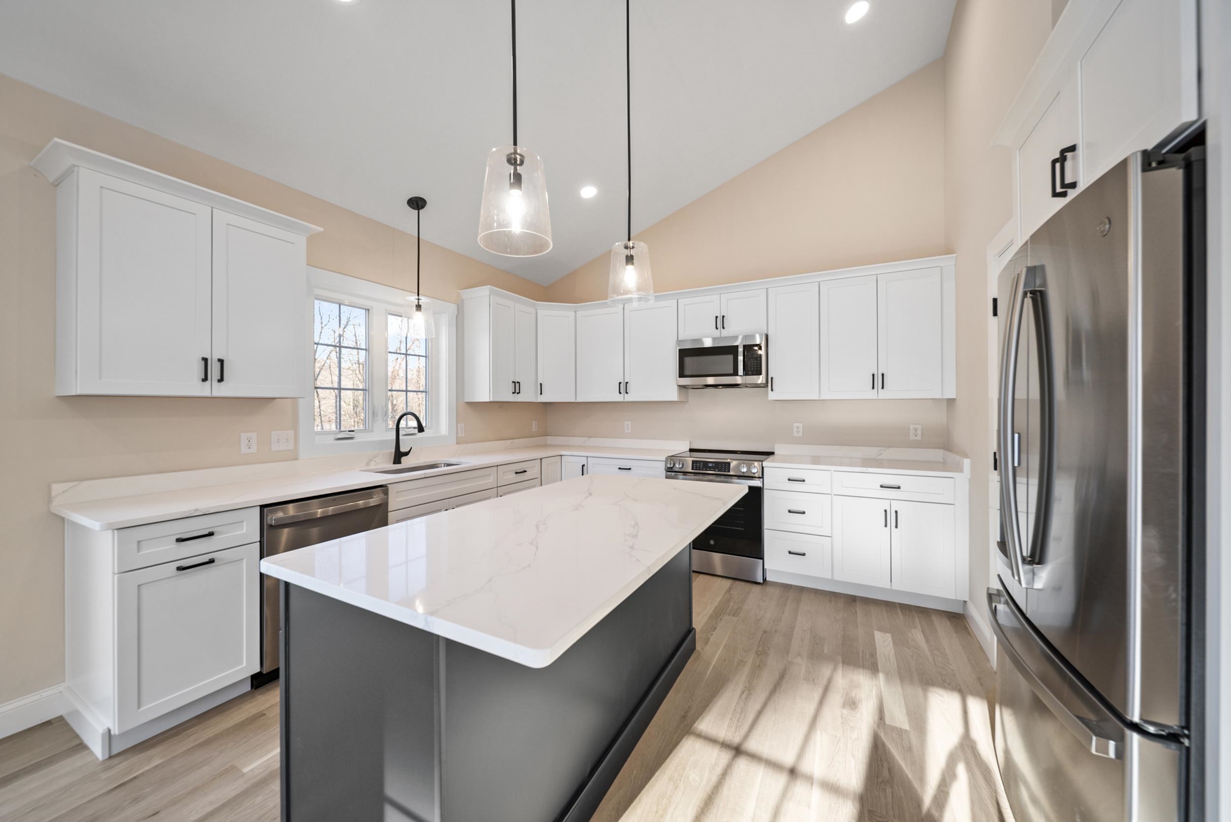 80 Bypass 28 Derry, NH 03038 - Photo 5 of 44