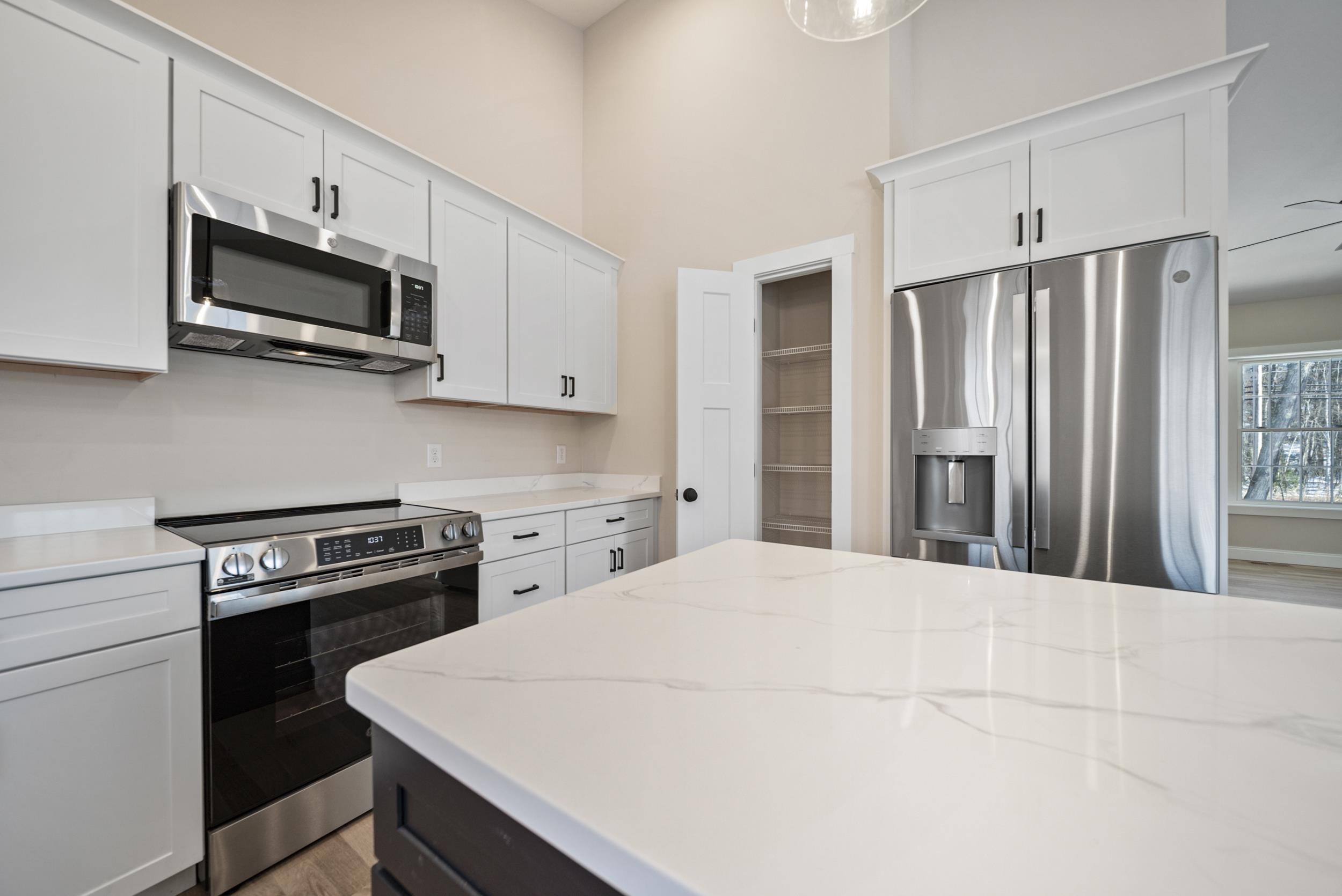 80 Bypass 28 Derry, NH 03038 - Photo 9 of 44