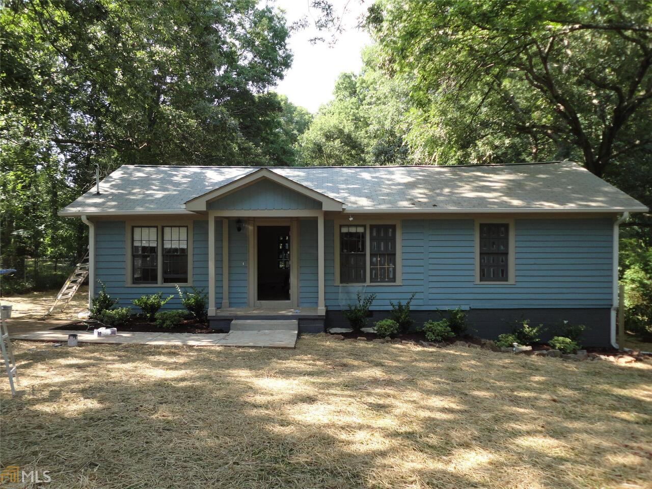 215 Harper Road Southeast Atlanta, GA 30315 - Photo 1 of 1 Front View