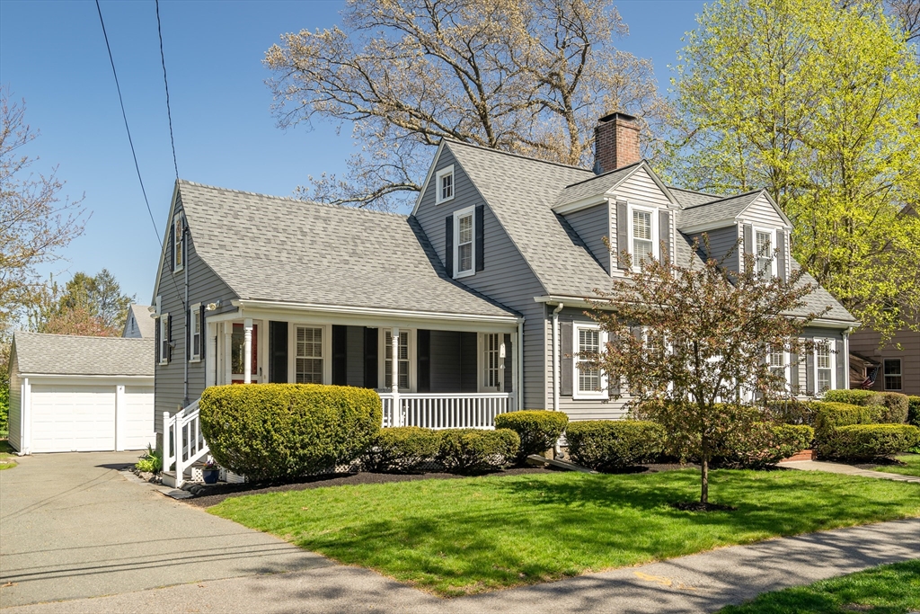 90 Governors Road Milton, MA 02186 - Photo 2 of 28 a view of a front of a house with a yard