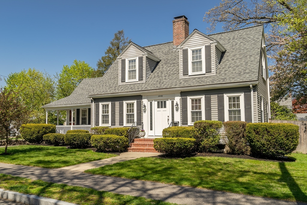 90 Governors Road Milton, MA 02186 - Photo 24 of 28 a front view of a house with a garden
