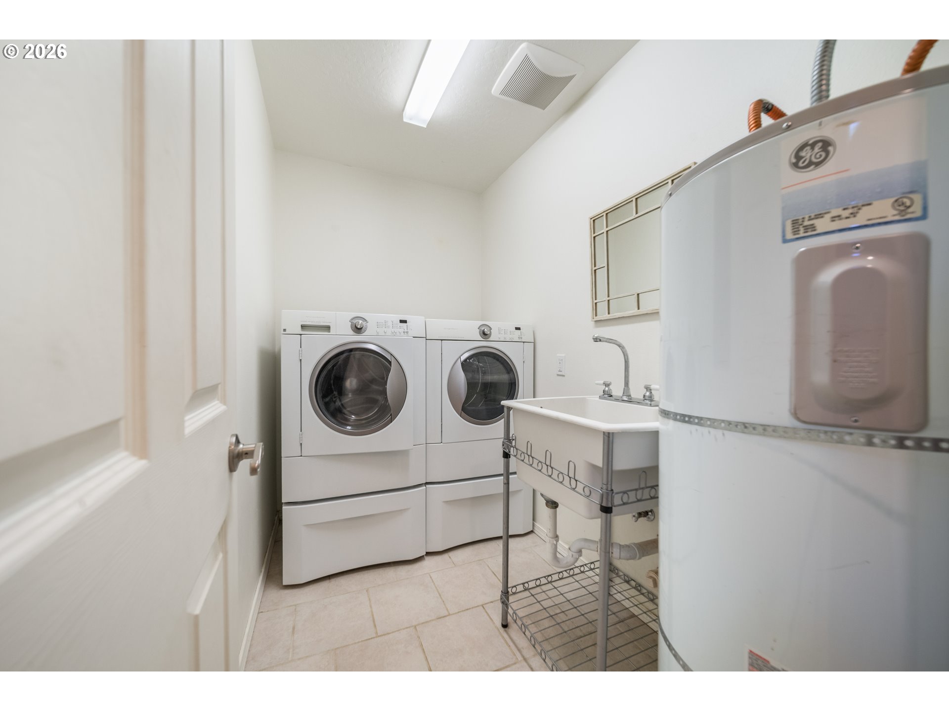 41459 Highway 38 Reedsport, OR 97467 - Photo 37 of 48 Utility Room