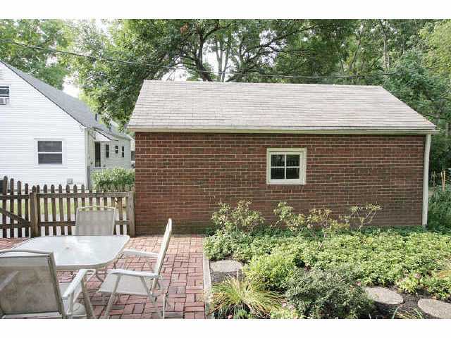 3063 Mountview Road Upper Arlington, OH 43221 - Photo 9 of 10 Gallery Image 9