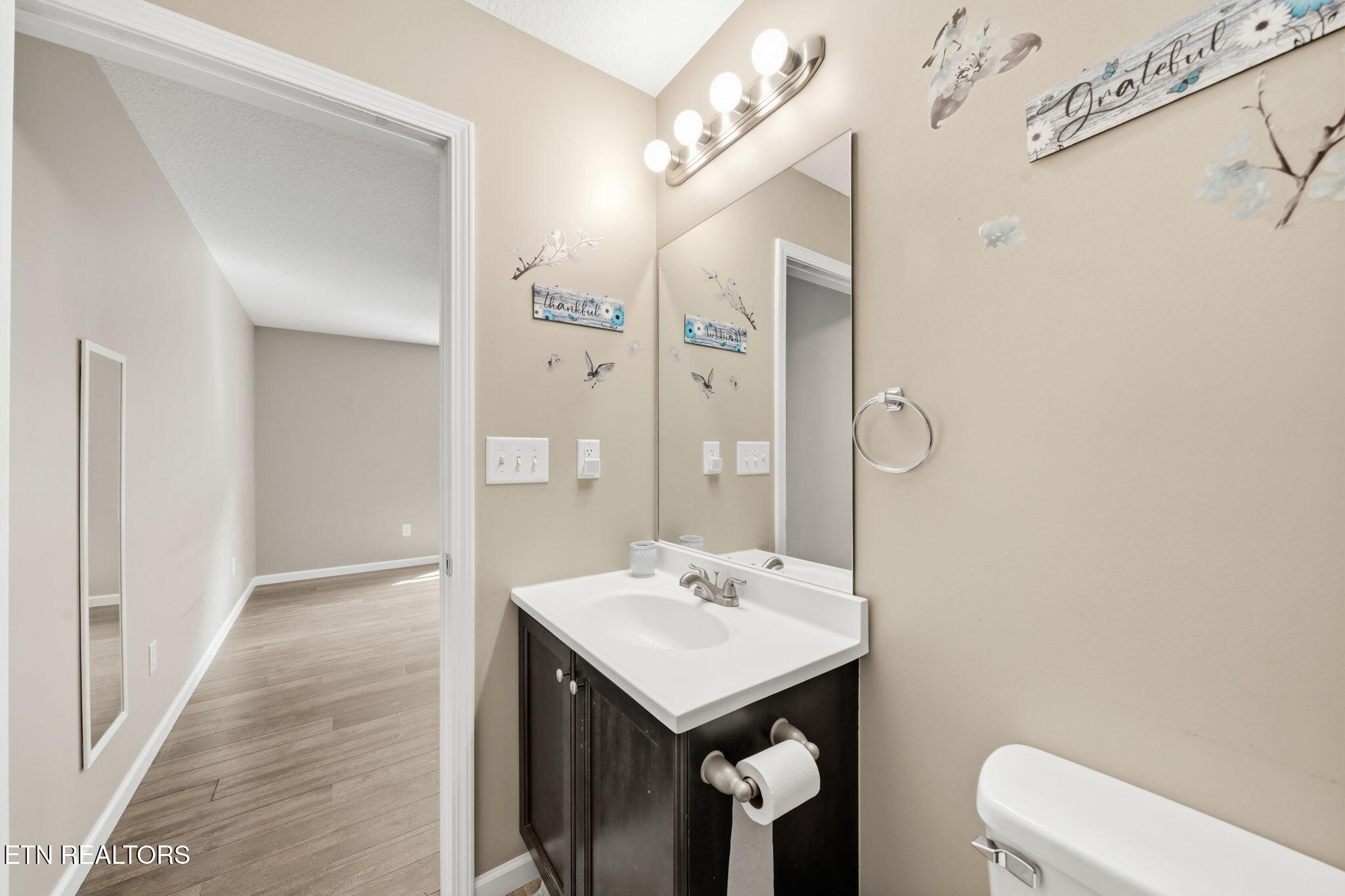137 Raccoon Valley Road Maynardville, TN 37807 - Photo 11 of 22 Master Bathroom 2