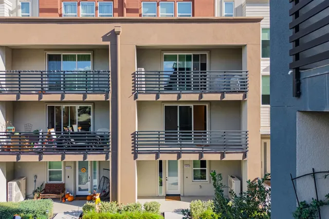 $1,098,888 | 5406 Saffron Way, Dublin, CA 94568