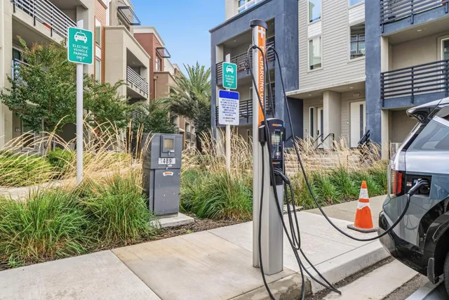 $1,098,888 | 5406 Saffron Way, Dublin, CA 94568