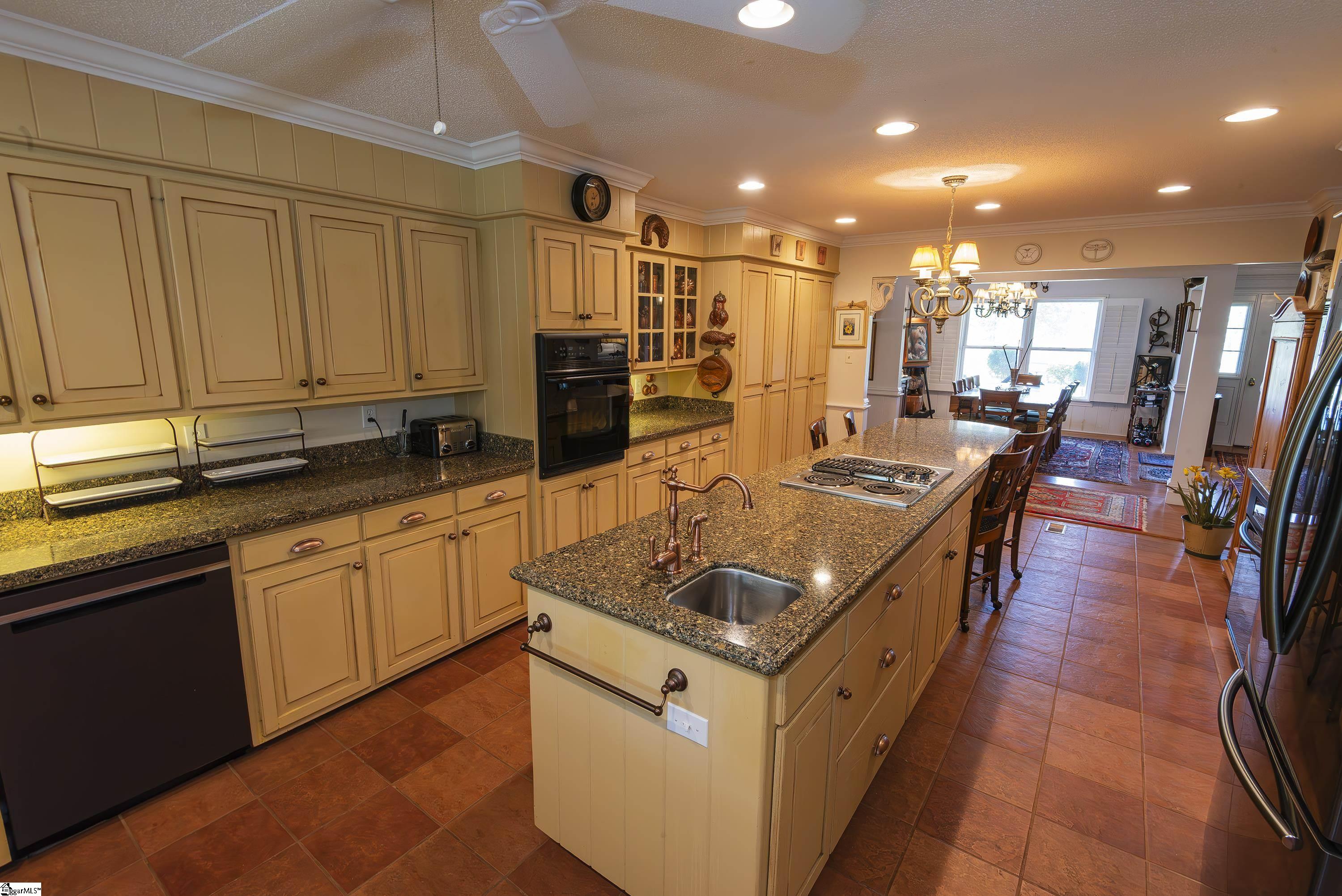 319 South 184 Landrum, SC 29356 - Photo 10 of 47