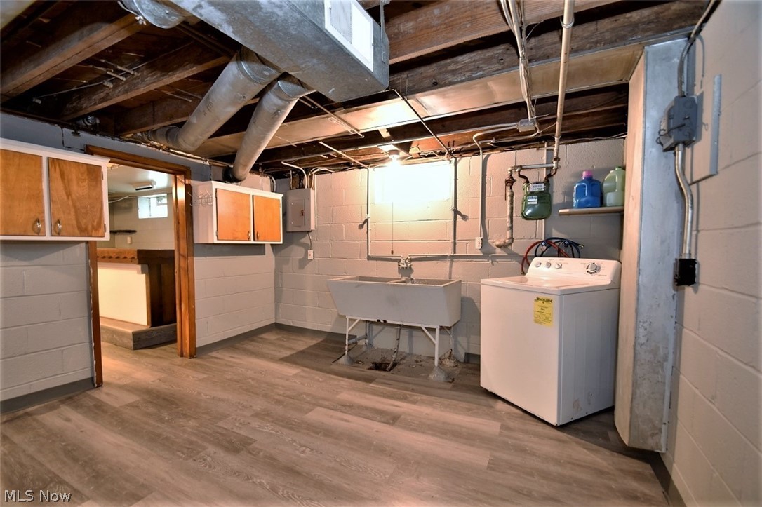 1541 Lander Road Cleveland, OH 44124 - Photo 29 of 31