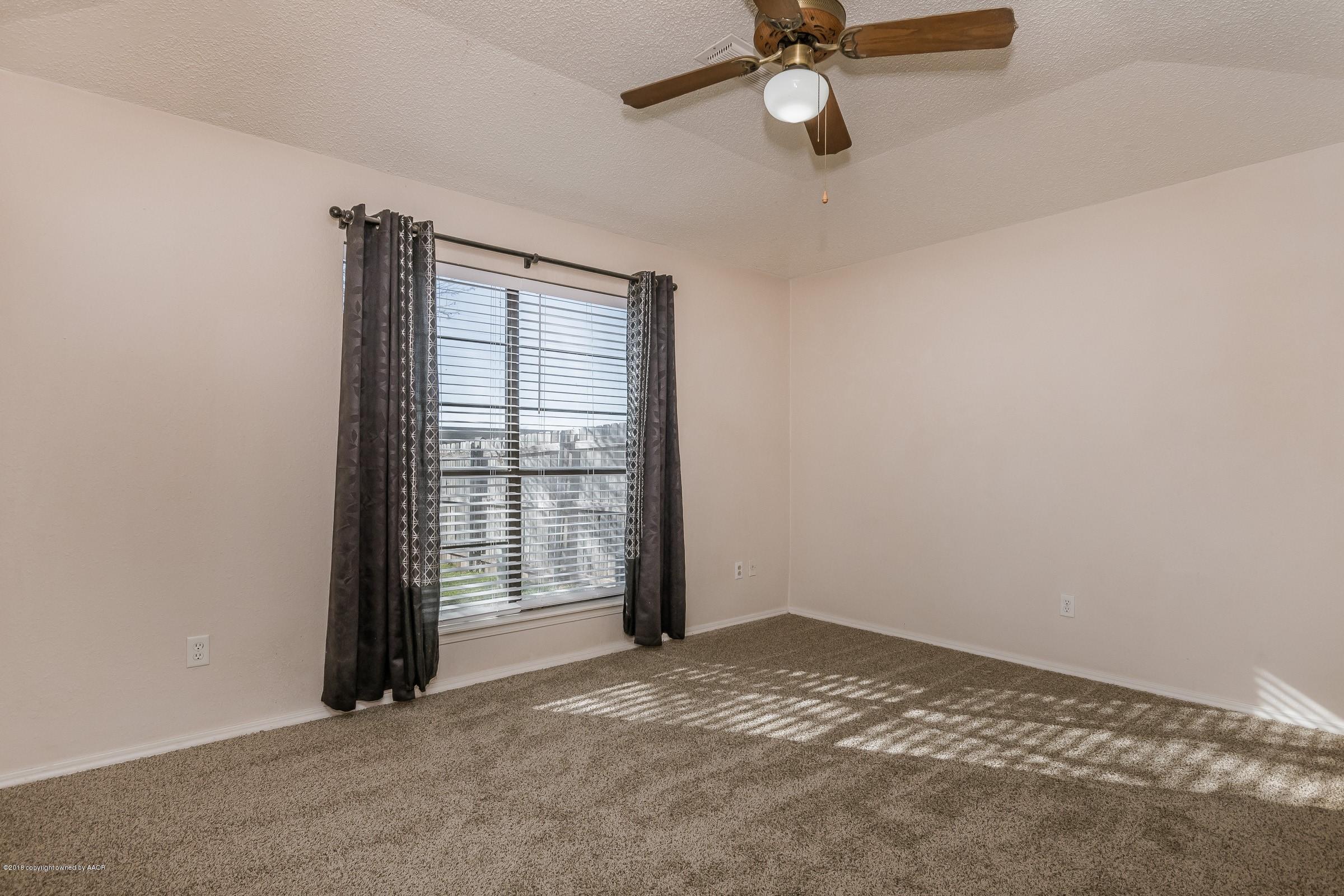 3005 Surf Drive Amarillo, TX 79110 - Photo 13 of 25 013_Master Bedroom