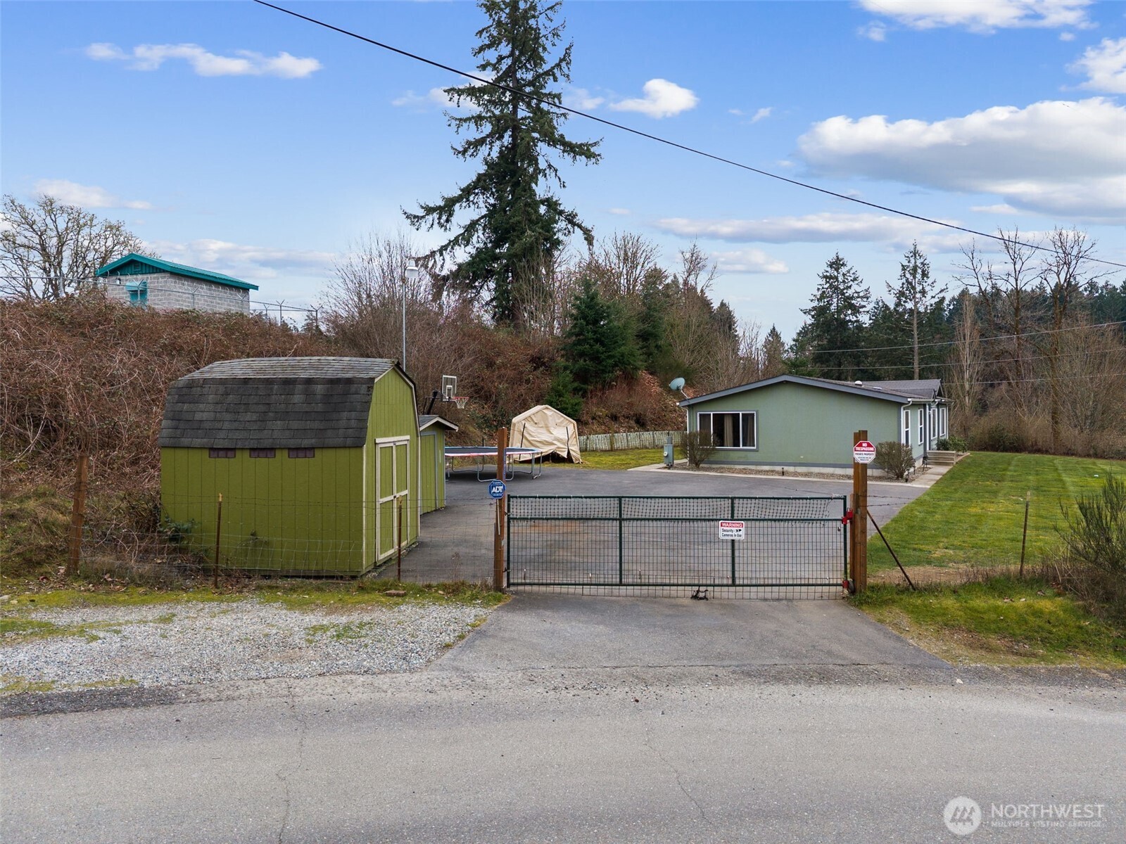 10521 Thomsen Road Southeast Olympia, WA 98513 - Photo 3 of 26