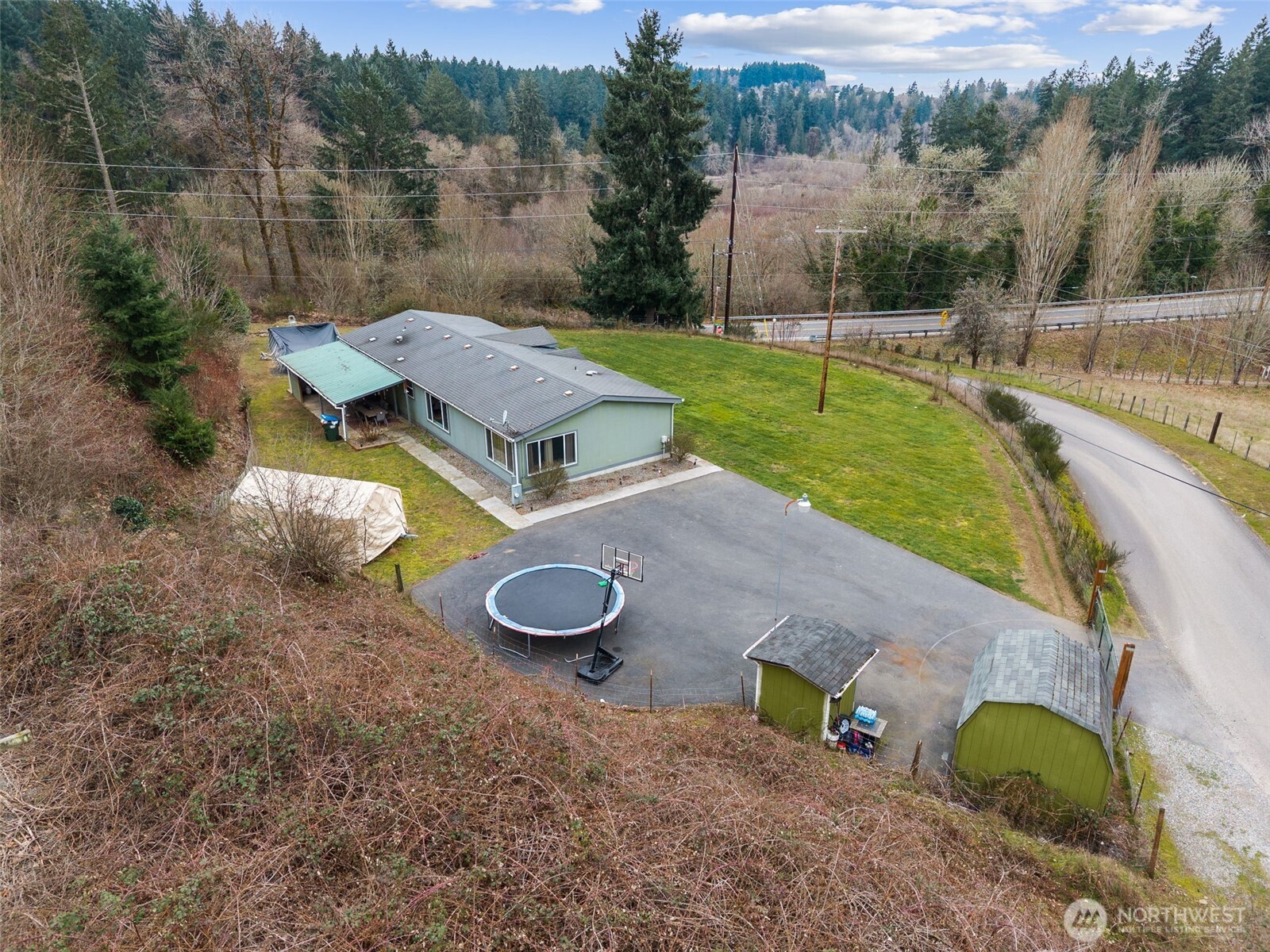 10521 Thomsen Road Southeast Olympia, WA 98513 - Photo 4 of 26