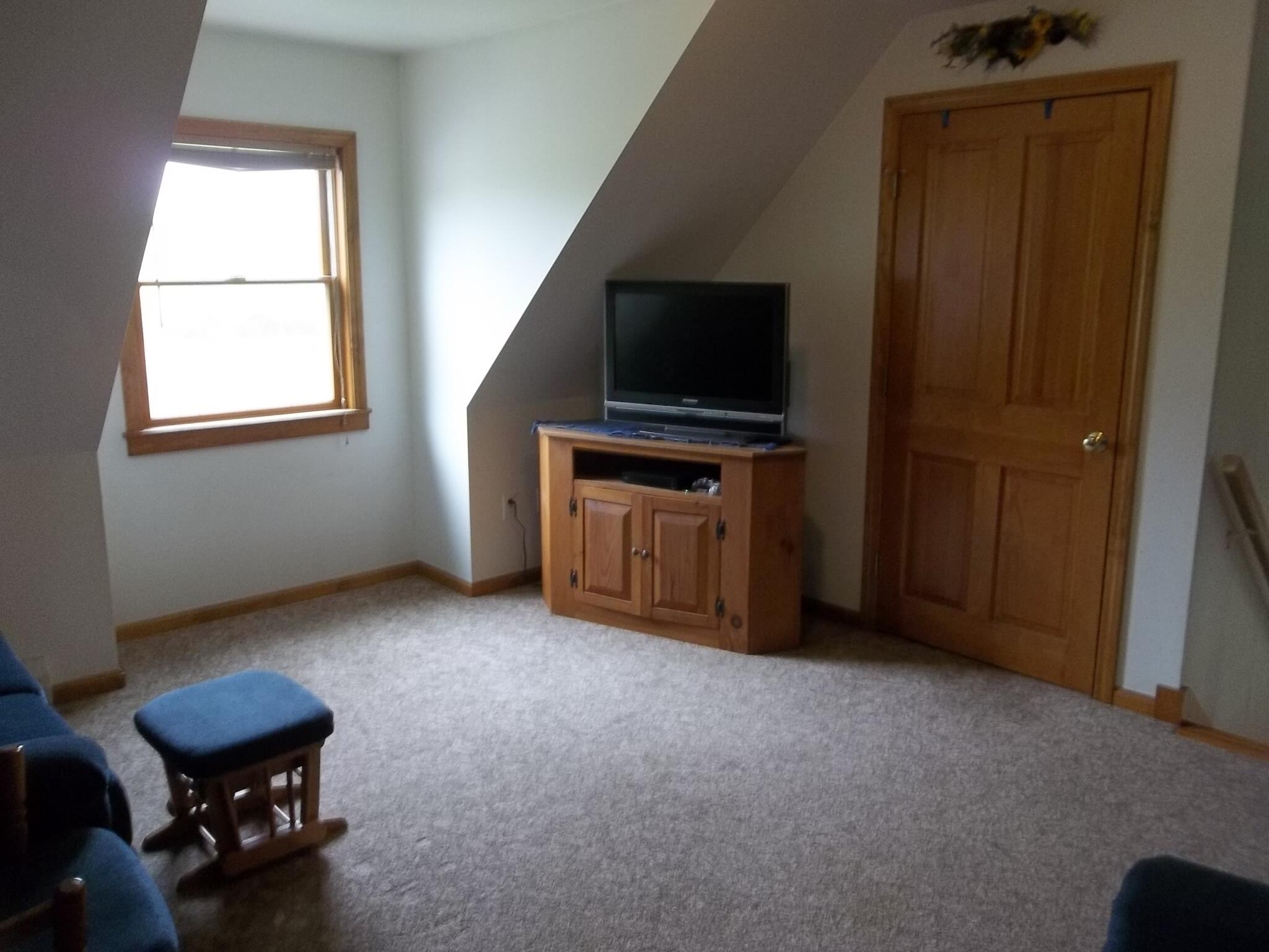 66 Goose Hill Road Jefferson, ME 04348 - Photo 58 of 63 NNorthrupTVArea1
