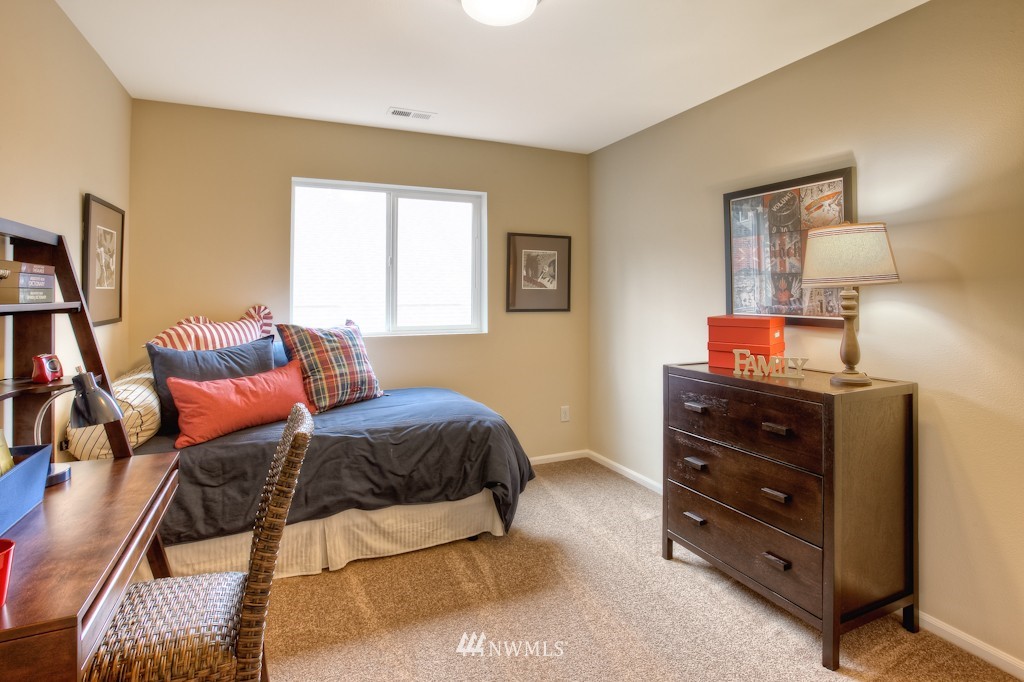 4869 East R Street, Unit 3002 Tacoma, WA 98404 - Photo 14 of 18
