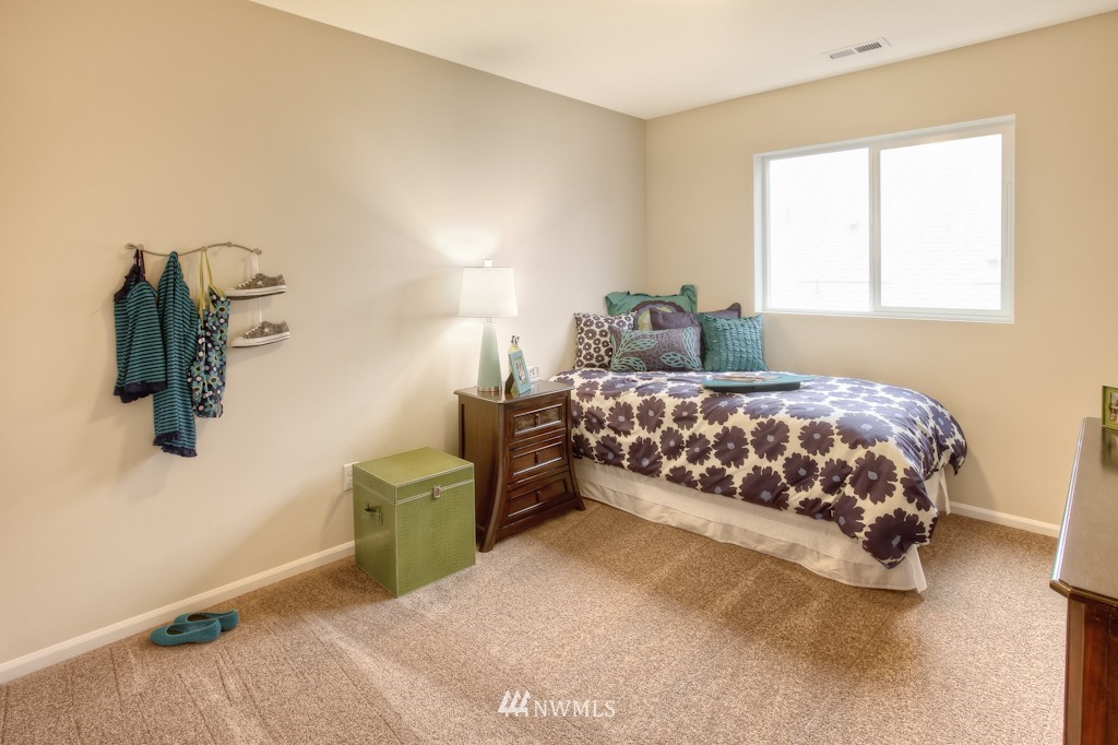 4869 East R Street, Unit 3002 Tacoma, WA 98404 - Photo 15 of 18