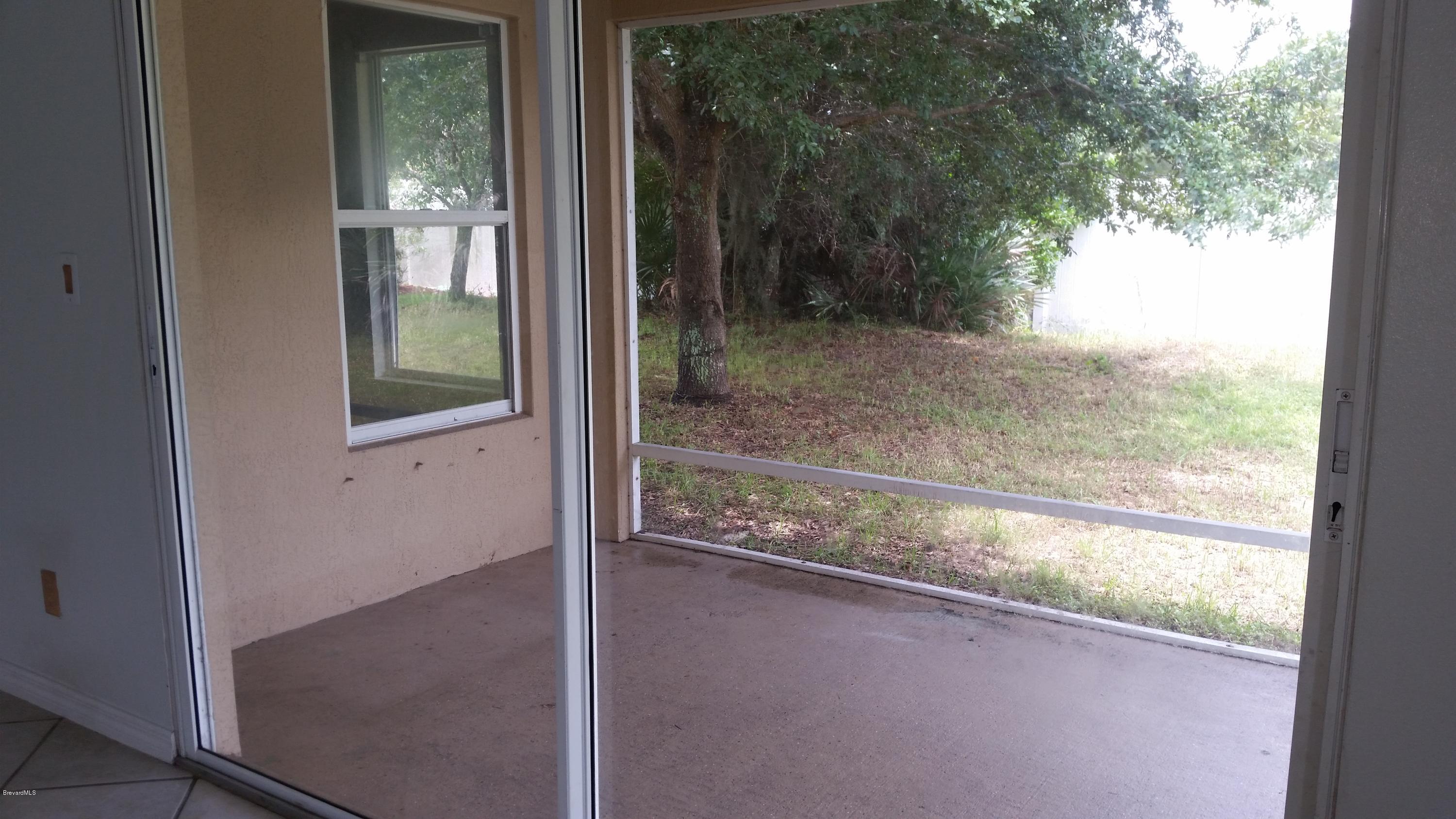 984 Tavernier Circle Northeast Palm Bay, FL 32905 - Photo 15 of 15 20150724_133423