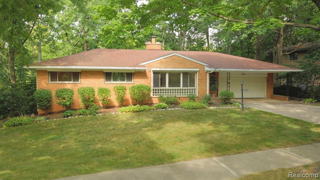 2114 Needham Road Ann Arbor, MI 48104 - Photo 1 of 26