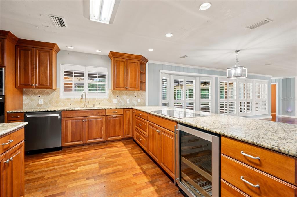 6319 Southwest 37th Way Gainesville, FL 32608 - Photo 17 of 58 Gallery Image 17