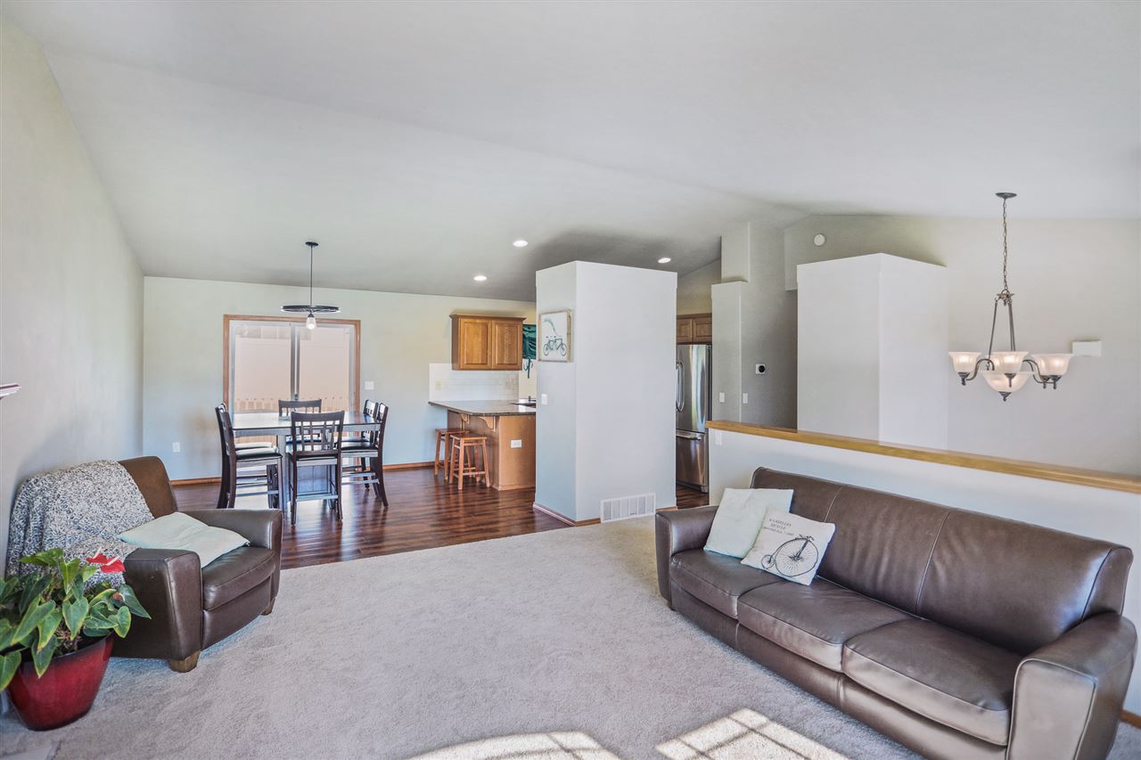 920 East Westcrest Road Colbert, WA 99005 - Photo 3 of 20