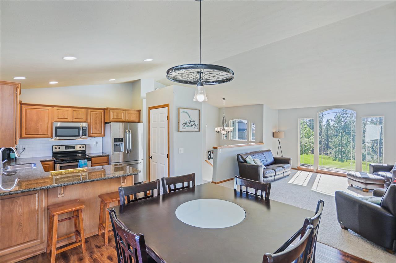 920 East Westcrest Road Colbert, WA 99005 - Photo 4 of 20