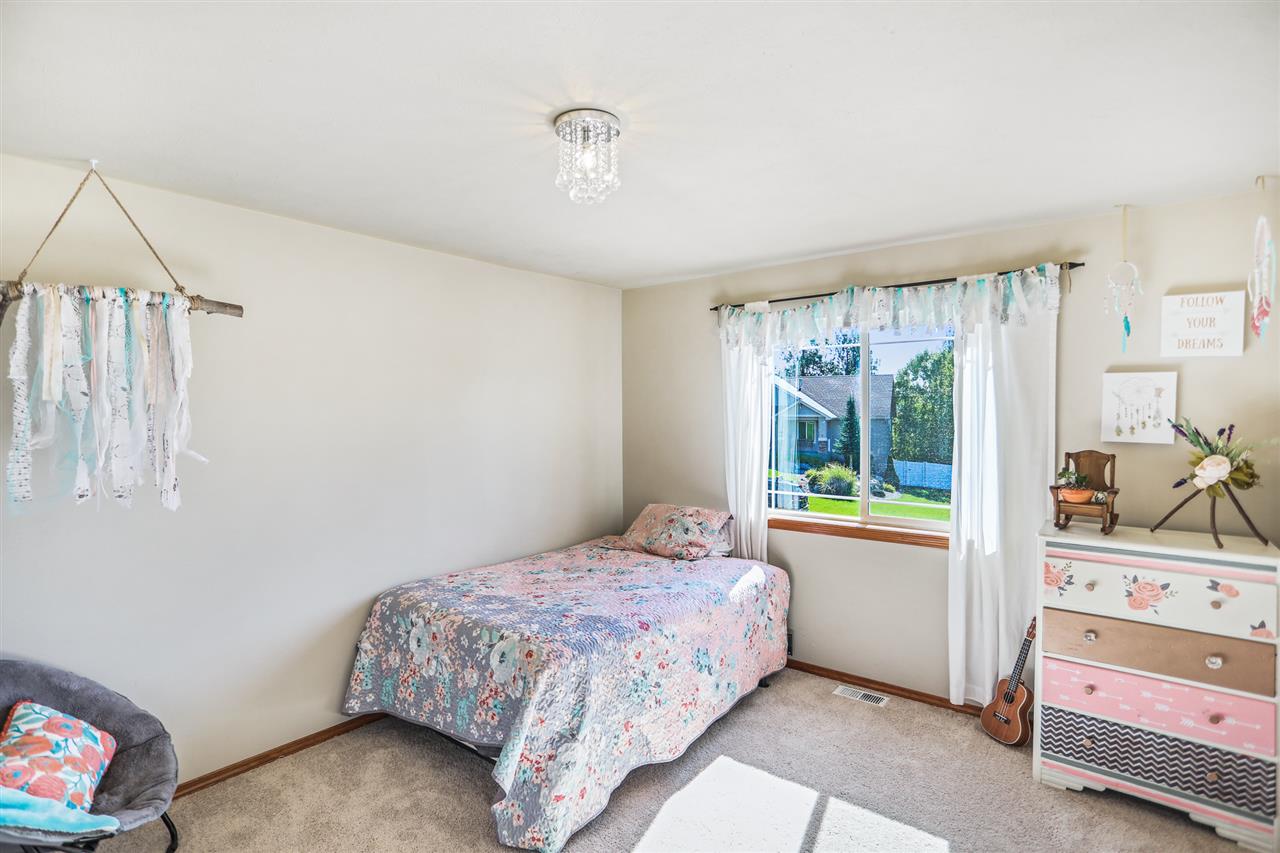 920 East Westcrest Road Colbert, WA 99005 - Photo 10 of 20