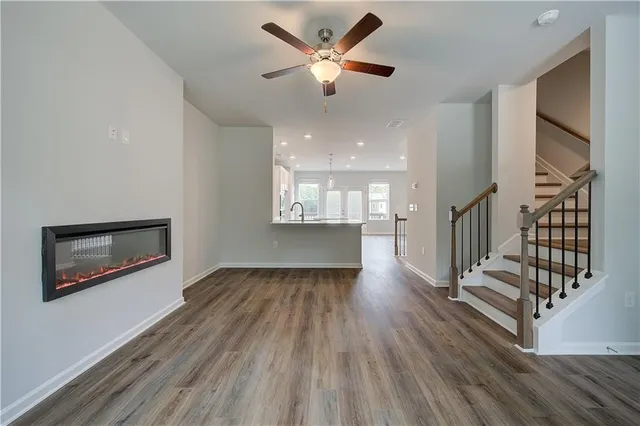 $339,993 | 305 Daybreak Lane, Newnan, GA 30265