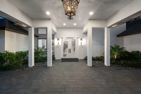 $3,249,000 | 4834 South Lake Drive, Boynton Beach, FL 33436