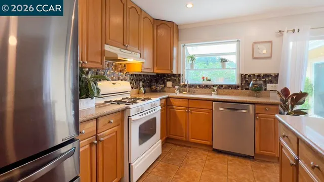 $1,225,000 | 909 Santa Lucia Drive, Pleasant Hill, CA 94523