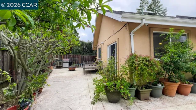 $1,225,000 | 909 Santa Lucia Drive, Pleasant Hill, CA 94523