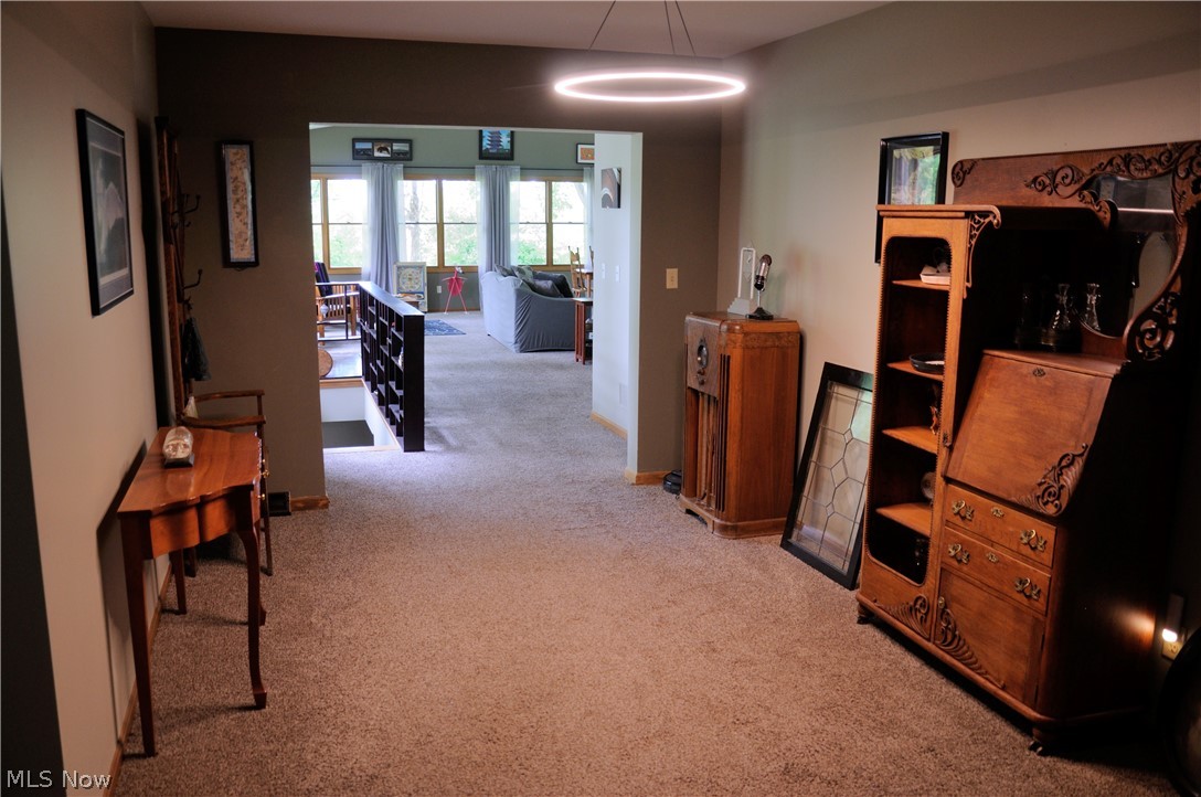 1565 Duffus Road Northeast Warren, OH 44484 - Photo 14 of 42