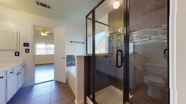 $2,000 | 8231 Ashlawn Drive, Houston, TX 77083