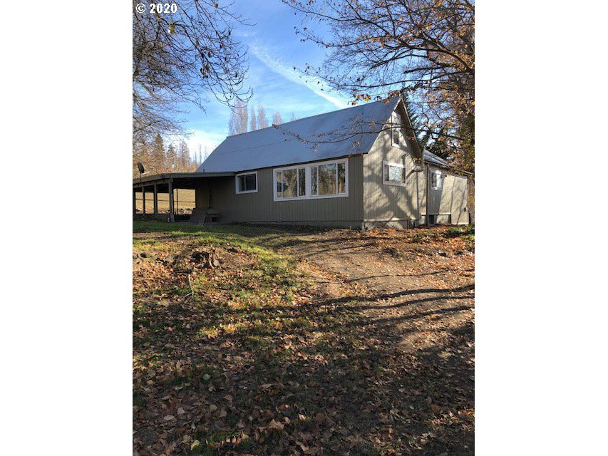 1631 Carroll Road Mosier, OR 97040 - Photo 3 of 18 Gallery Image 3