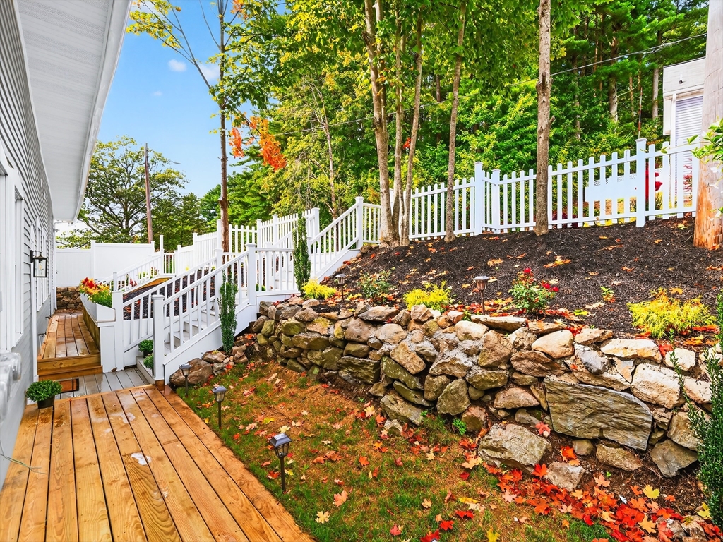 286 Grove Street, Unit A Clinton, MA 01510 - Photo 3 of 42